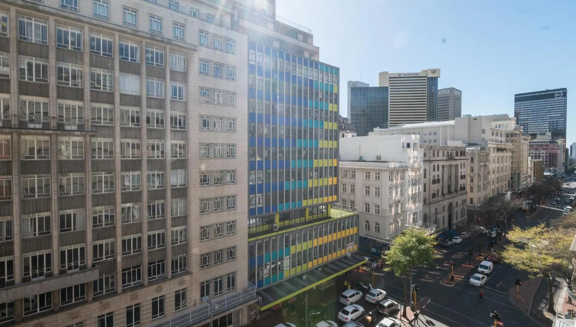 One Bedroom Apartment In Adderley Street Cape Town